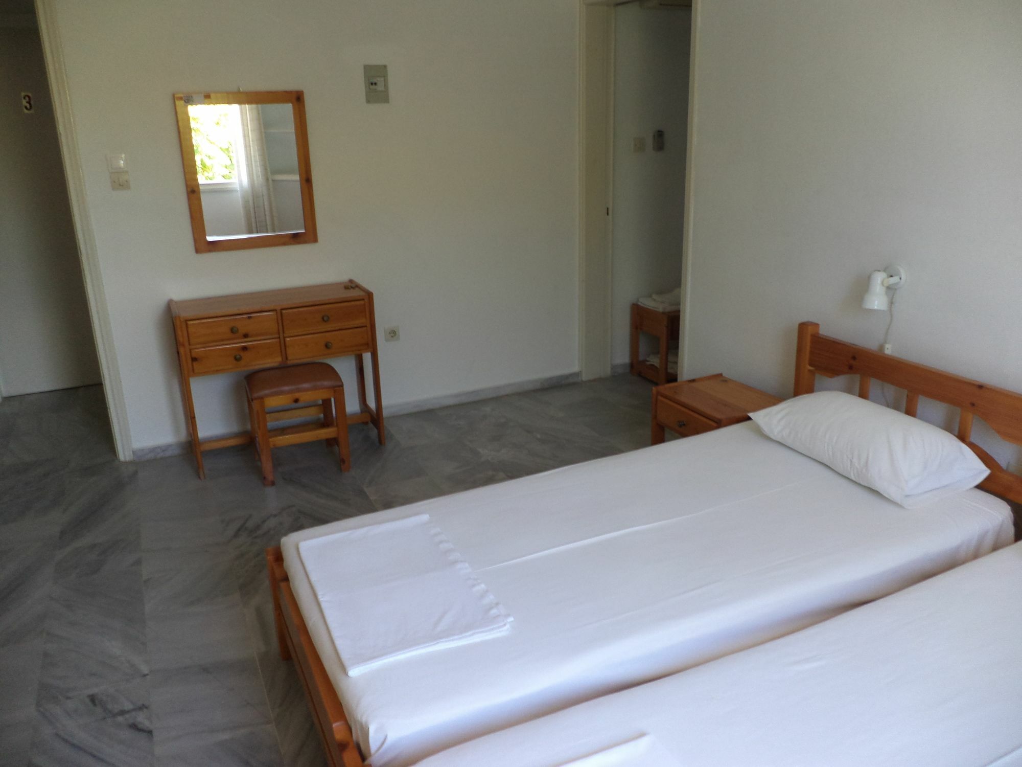 To Kamari Apartman Ajíasz Fotinísz-part Kültér fotó